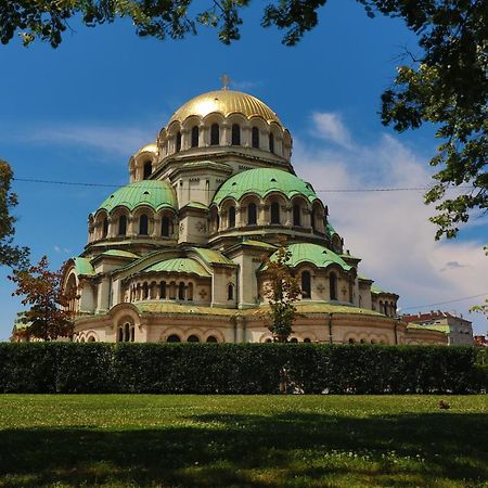 Апартаменты New, Modern And Convenient София Экстерьер фото