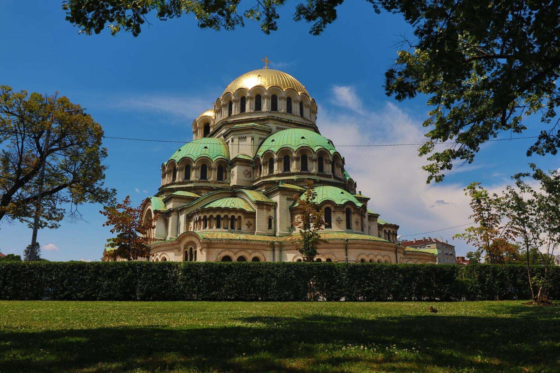 Апартаменты New, Modern And Convenient София Экстерьер фото